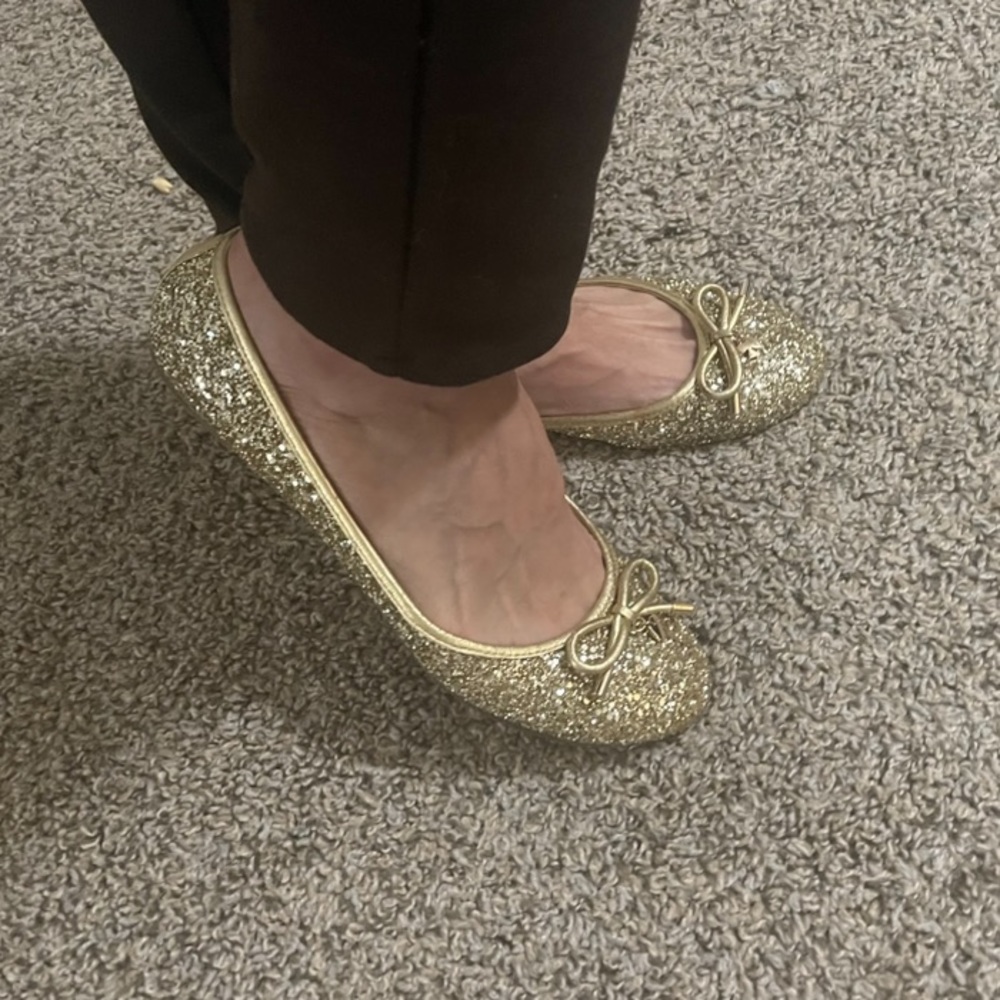 Beautiful and very special   KATE SPADE ♠️ gold flats🥰🥰